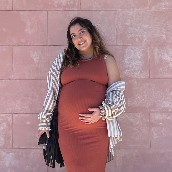 Meet your Posher, Sierra - Picture 7 of 7